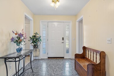 89 N Main St, Newton, NH 03858 - photo 5