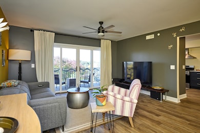 740 Creekside Dr unit 510D, Mount Prospect, IL 60056 - photo 5