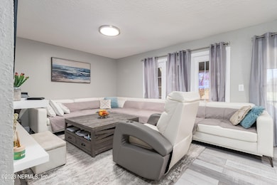 3-web-or-mls-6619 La Mirada Dr W Unit 2-