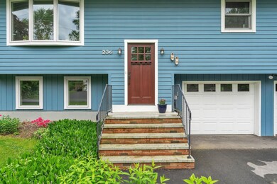 236 Hedgerow Dr, Shelburne, VT 05482 - photo 6