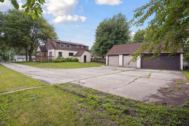 1215 E Hawthorne St, Albert Lea, MN 56007 - photo 2