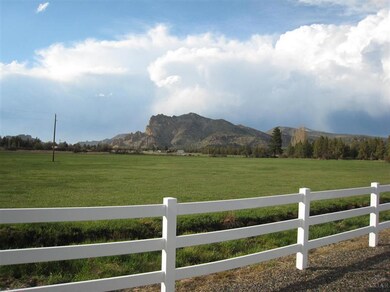 4710 NE Smith Rock Way, Terrebonne, OR 97760 - photo 2