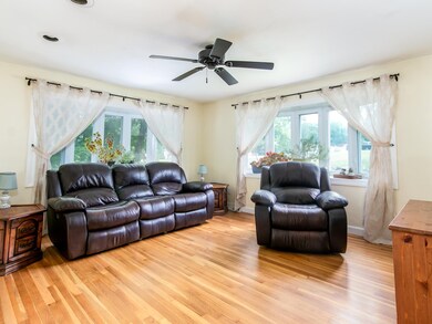 44 Cambridge Rd, Nashua, NH 03062 - photo 5