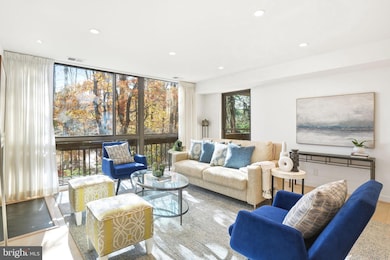 4990 Sentinel Dr unit 405, Bethesda, MD 20816 - photo 3