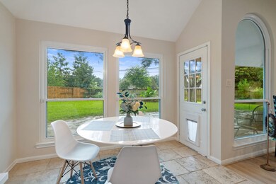 Cozy eat-in kitchen 