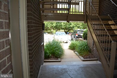 17822 Buehler Rd, Olney, MD 20832 - photo 3