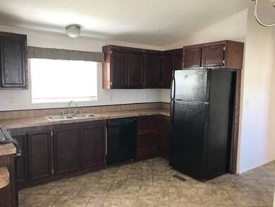 2300 Ward Bend Rd unit 247, Sealy, TX 77474 - photo 2