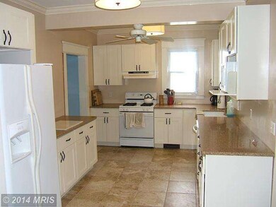 407 Laurel Ave, Laurel, MD 20707 - photo 4