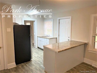 318 Brevard St, Statesville, NC 28677 - photo 7