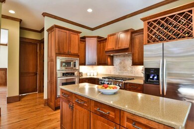Well equipped kitchen
