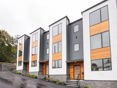 1 Wilcutt Rd, Dorchester, MA 02121 - photo 2