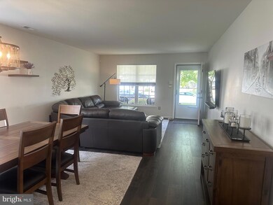 24 Carriage Stop Dr, Berlin, NJ 08009 - photo 4