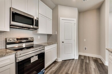 600 S Garrett Ave, Ennis, TX 75119 - photo 7