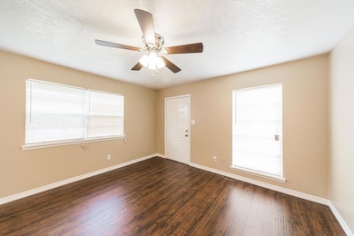 3505 Seabrook St, Houston, TX 77021 - photo 6