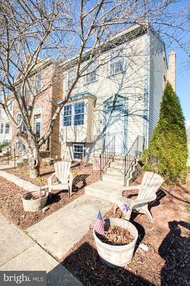 7110 Gardenview Ct, Chestnut Hill Cove, MD 21226 - photo 2