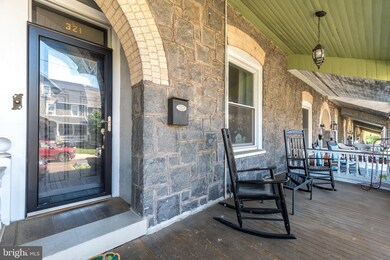 321 Race St, Perkasie, PA 18944 - photo 4