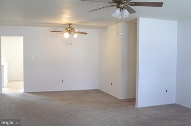 23 Oleander Ct, Mount Laurel, NJ 08054 - photo 5