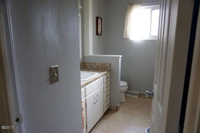 Upstairs Bath