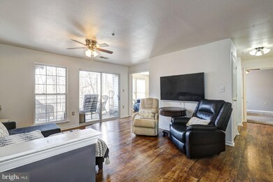 4926 Stone Shop Cir unit BLDG T2, Owings Mills, MD 21117 - photo 3