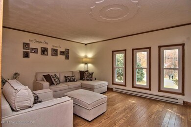 207 Wilson Dr, Roaring Brook Township, PA 18444 - photo 7