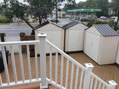 6781 Hylan Blvd, Staten Island, NY 10309 - photo 3