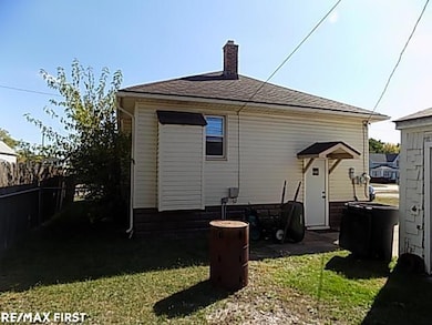 43 Northbound Gratiot Ave, Mount Clemens, MI 48043 - photo 5