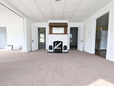 400 Cliff St unit 2, Saint Johnsbury, VT 05819 - photo 5