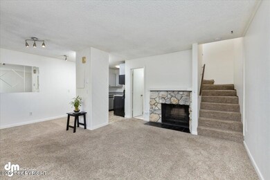 06-Living Room 20210615-DW-9199