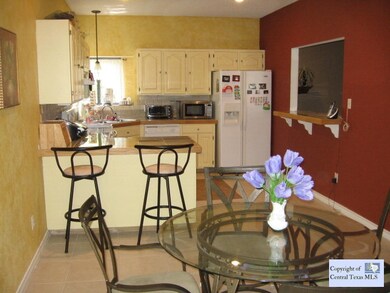 2102 Lancaster St, San Marcos, TX 78666 - photo 6