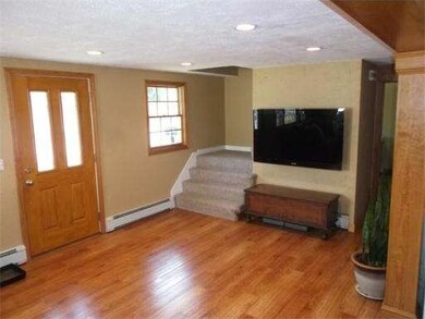 28 Howland St, Brockton, MA 02302 - photo 5