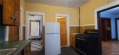 508 27th St, Niagara Falls, NY 14301 - photo 4