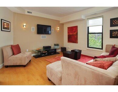 1856 Beacon St unit PHF, Brookline, MA 02445 - photo 2