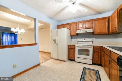 23214 Bent Tree Ln, California, MD 20619 - photo 4