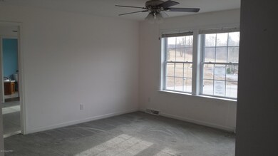 1256 Wood View Rd, Kunkletown, PA 18058 - photo 3