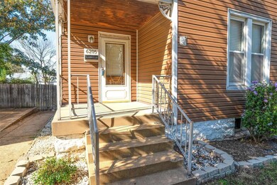 6205 Famous Ave, Saint Louis, MO 63139 - photo 4