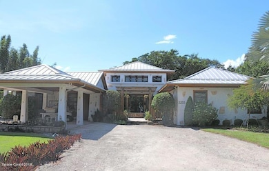 5255 S Tropical Trail, Merritt Island, FL 32952 - photo 2