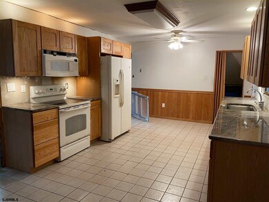 243 Terry Ln, Egg Harbor City, NJ 08215 - photo 4