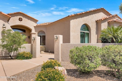 11028 N Pusch Ridge View-photo by kccrea
