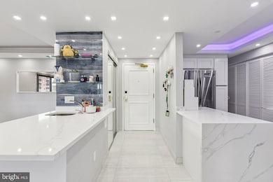 Alexandria Knolls West unit 1502, Alexandria, VA 22304 - photo 2