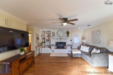 1525 Cynthia Ln, Wichita Falls, TX 76302 - photo 2