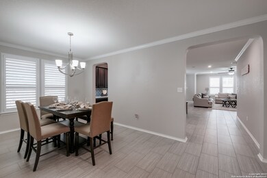 11131 Hill Top Bend, Helotes, TX 78023 - photo 5