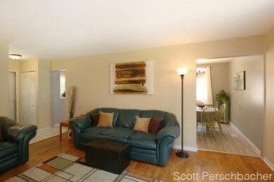 1626 Carlton Ave NE, Grand Rapids, MI 49505 - photo 6