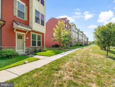 831 Badger Ave, Frederick, MD 21702 - photo 7