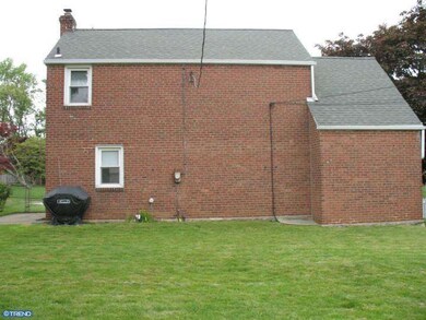 72 Strathaven Dr, Broomall, PA 19008 - photo 3