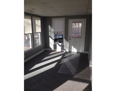 114 Haverhill St unit B, North Reading, MA 01864 - photo 2