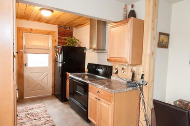 2518 Locust St, Butte, MT 59701 - photo 4