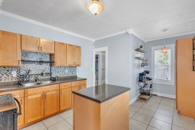 226 Jasper St, Springfield, MA 01109 - photo 7