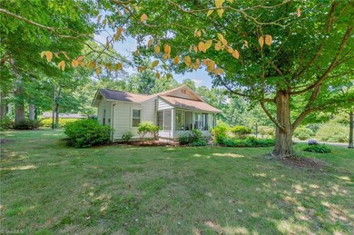 204 Gate St, High Point, NC 27263 - photo 3