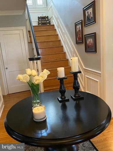 815 Earlington Rd, Havertown, PA 19083 - photo 4