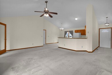 8-web-or-mls-112-castleton-ct